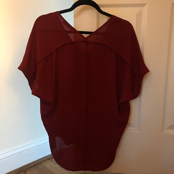 NWOT LUSH V-neck Blouse High Low Half Sleeves - Picture 8 of 8